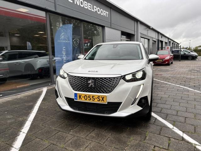 Peugeot E-2008 ev 50kwh 136pk allure apple carplay & android auto | cruise 