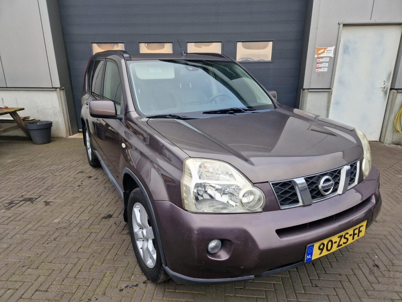 TE KOOP NISSAN X TRAIL 2.5 LE 4WD MET TREKHAAK APK TOT FEBRUARI 2027