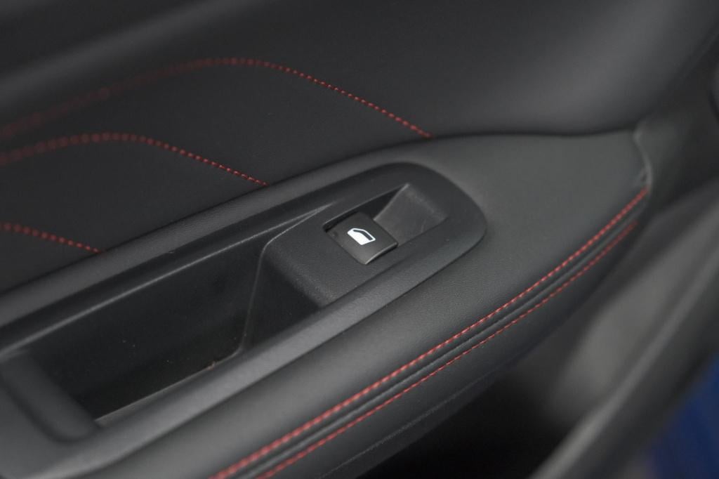Peugeot 308 sw puretech 130 gt-line | black pack | panoramadak | camera | a