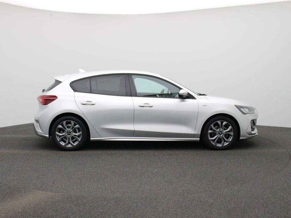 Ford Focus st line | automaat | climate control | cruise control | navigati