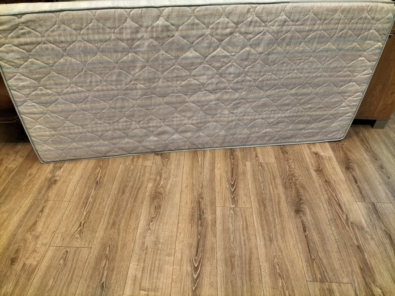 Te koop Eenpersoons matras