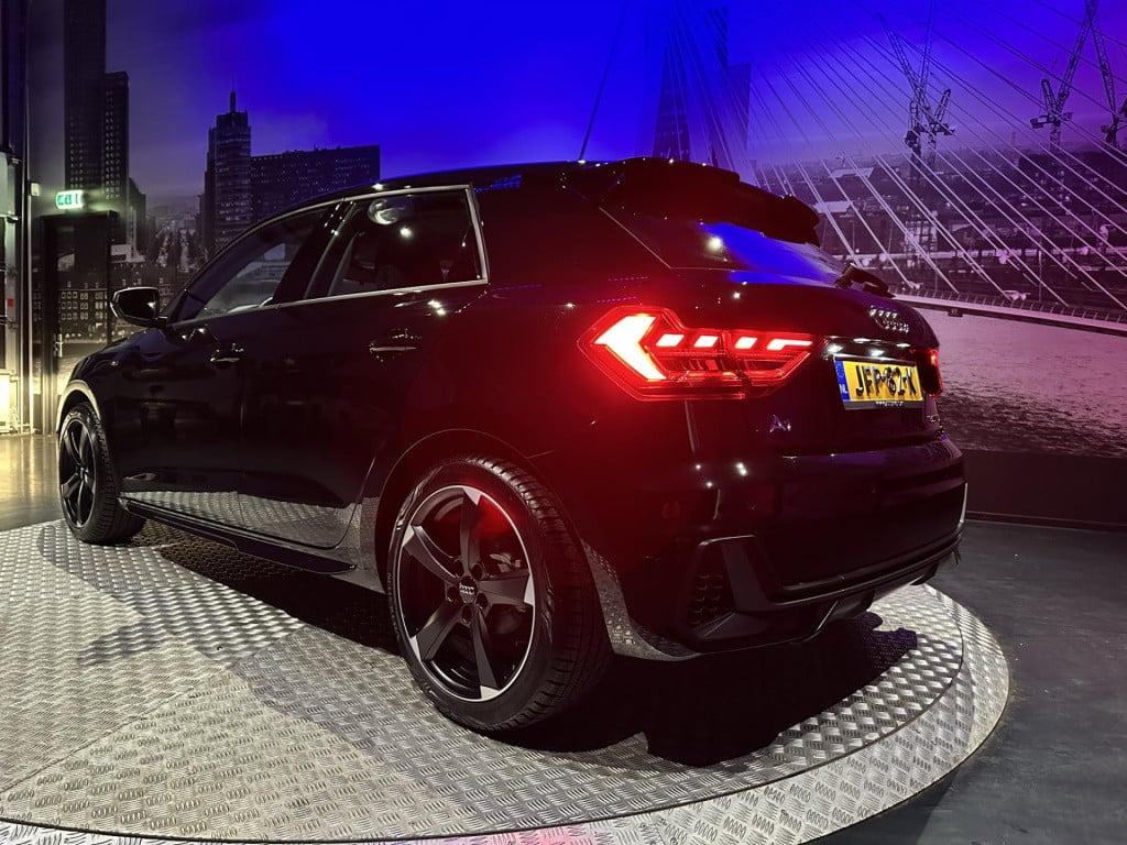 Audi A1 Sportback 30 tfsi s edition *navi*appconnect*clima*