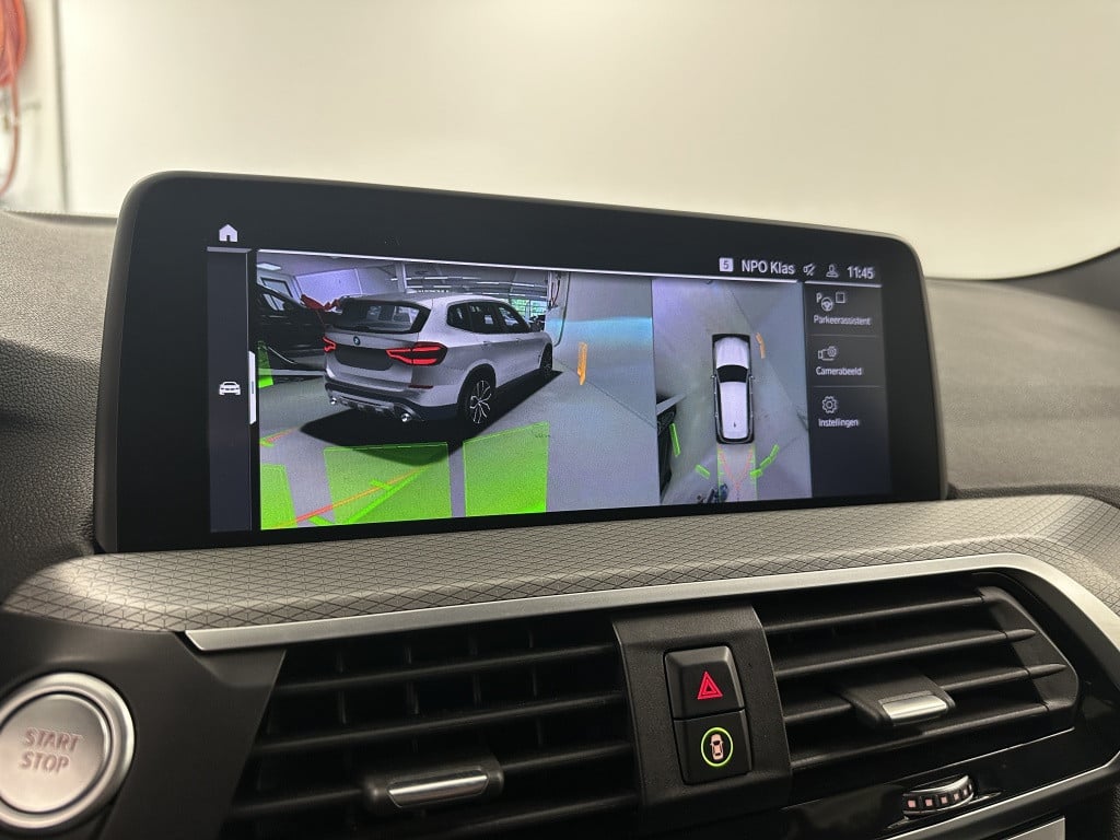 BMW X3 xdrive30e m-sport | adaptief cruise | trekhaak | head-up-display