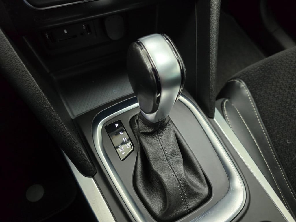 Renault Megane occasion 1.2 tce gt-line automaat met trekhaak | tweedehands