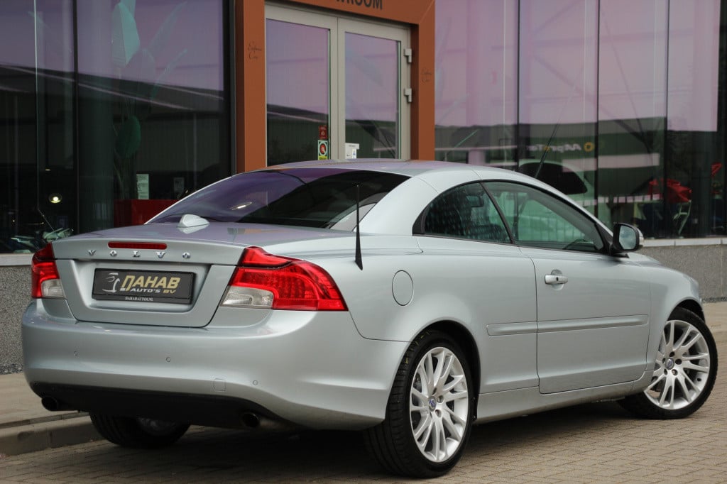 Volvo C70 convertible 2.5 t5 momentum | cruise | 230pk | leder/elec. stoele