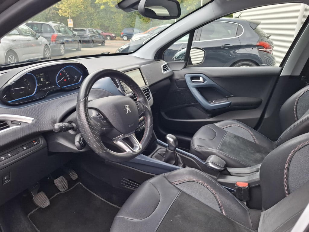 Peugeot 2008 suv 1.2 crossway nav/clima/trekhaak