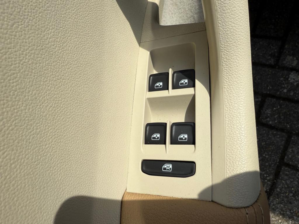 Skoda Octavia combi 1.4 tsi greentech style business