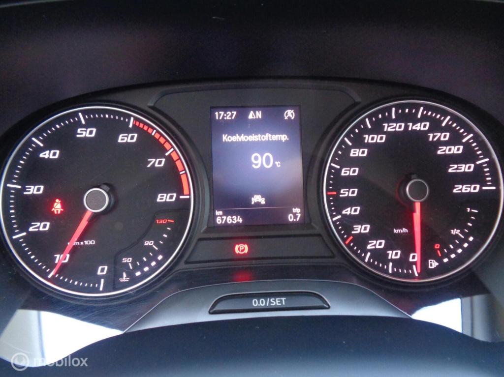 Seat Ateca 1.0 tsi style business intense/airco/led/lm velgen/apple carplay