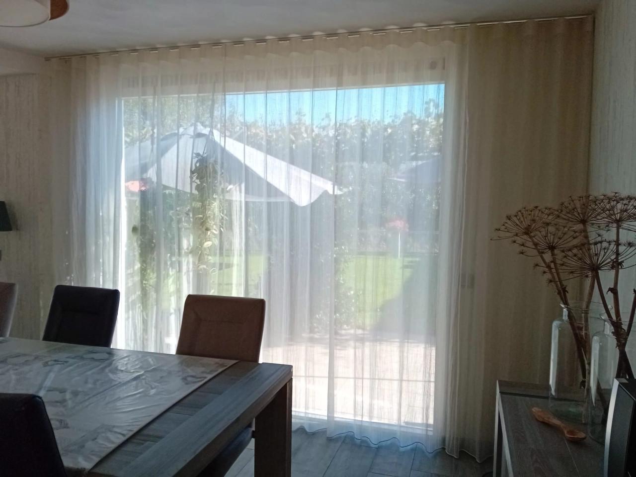 TE KOOP inbetweens/vitrage