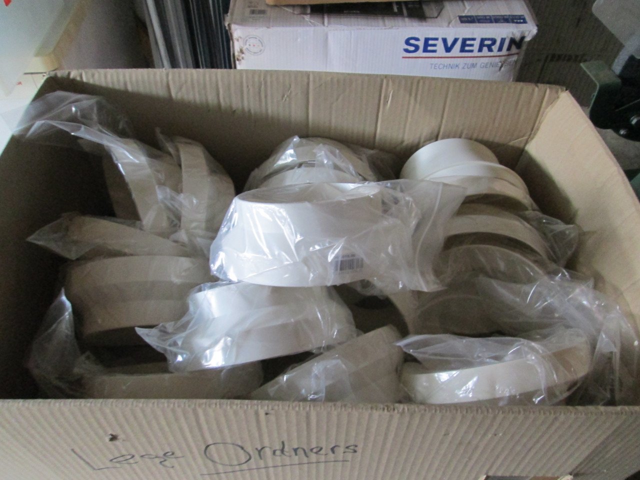 Montage materiaal voor afvoer NIEUW 4 dozen
