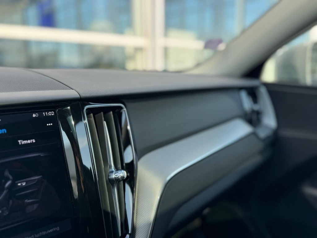 Volvo XC60 t6 398pk awd plus bright| panodak| adap.cruise| 360camera| leder
