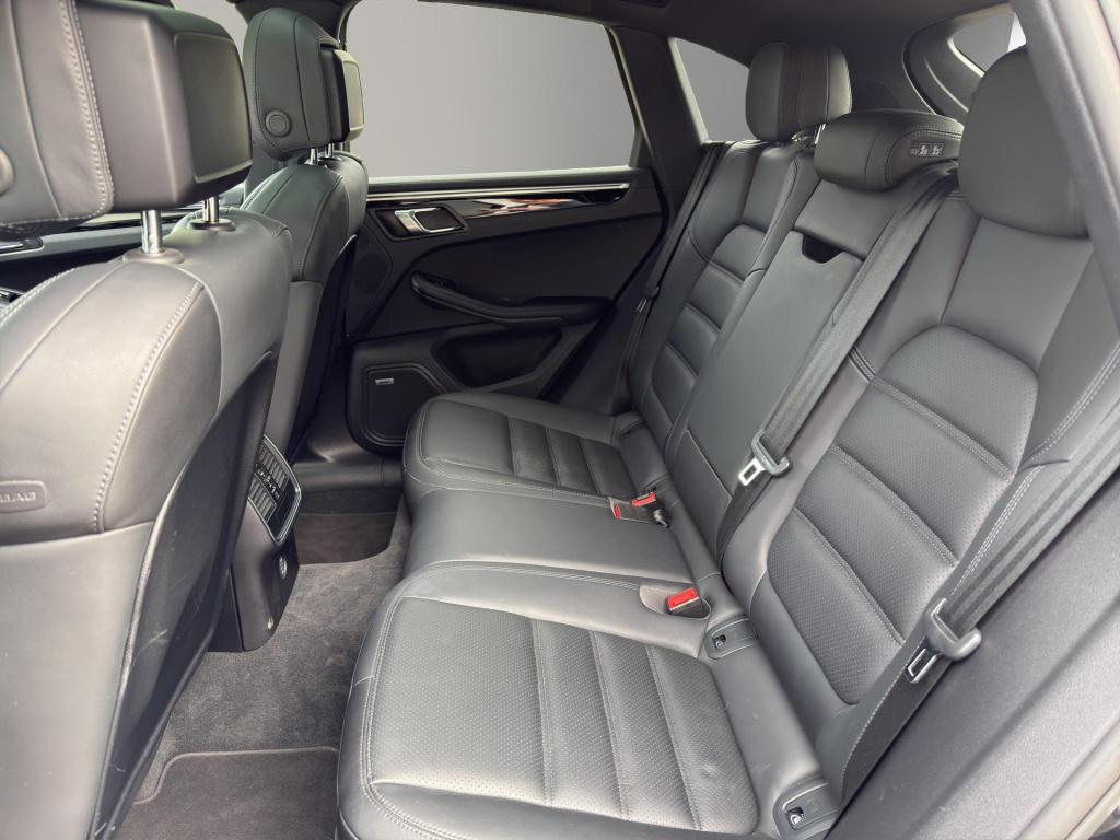 Porsche Macan 2.0 pano 245pk | bose | | memory | leder | 20"| camera |4x4 |