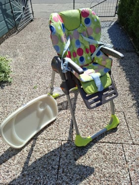 Kinderstoel te koop €45,-