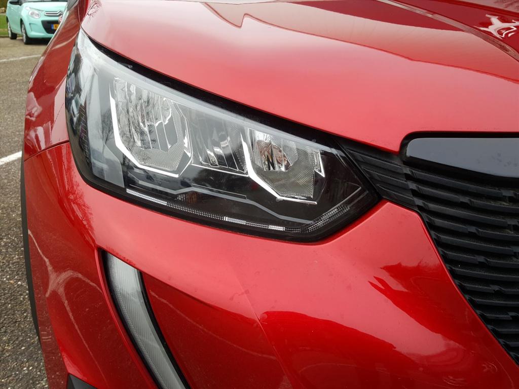 Peugeot 2008 1.2 puretech 100pk active apple carplay & android auto | navig