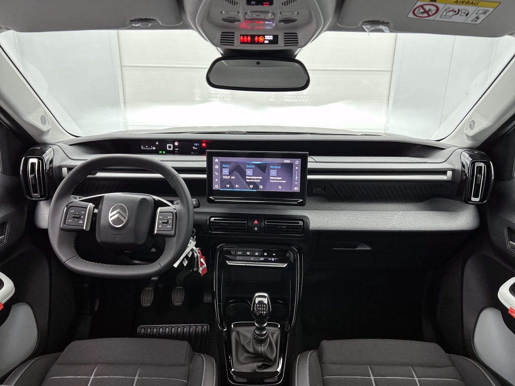 Citroen C3 turbo 100pk max | rijklaar | achteruitrijcamera | comfort seats 