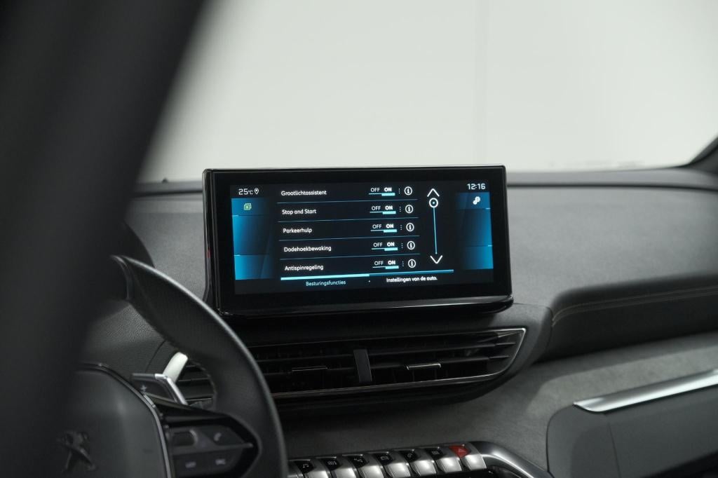 Peugeot 3008 puretech 130 eat8 gt | dodehoekdetectie | adaptieve cruise con