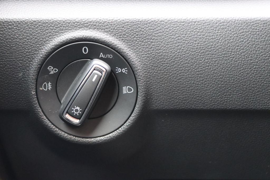 Volkswagen T-roc 1.5 tsi r-line 150pk dsg7