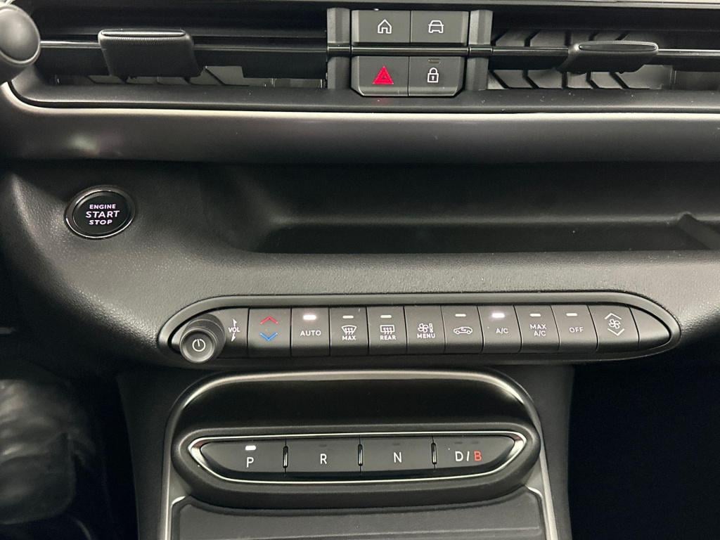 Jeep Avenger summit 54 kwh demo voordeel!