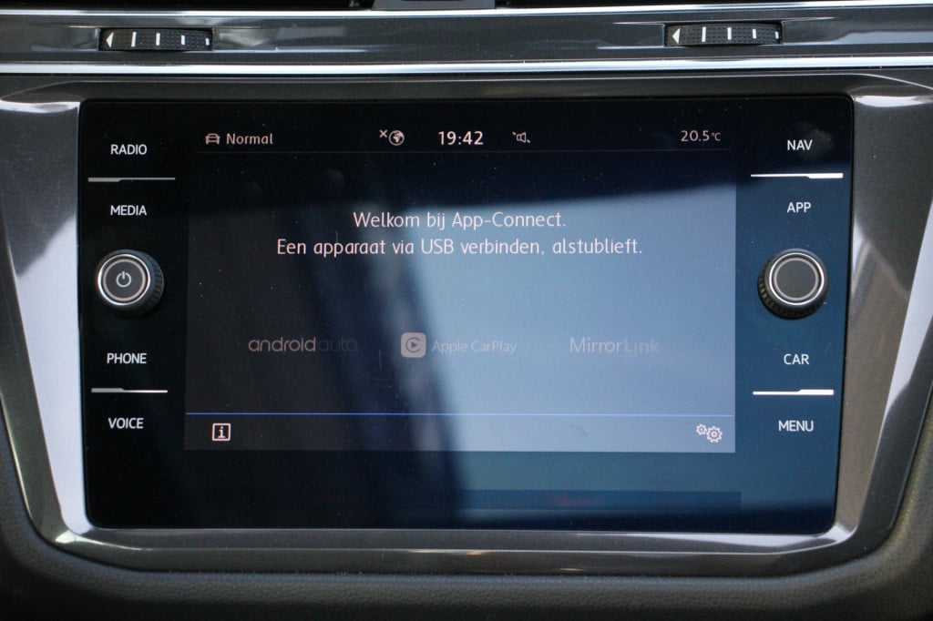 Volkswagen Tiguan Allspace 1.5 tsi highline r-line | pano | leder | 360 cam