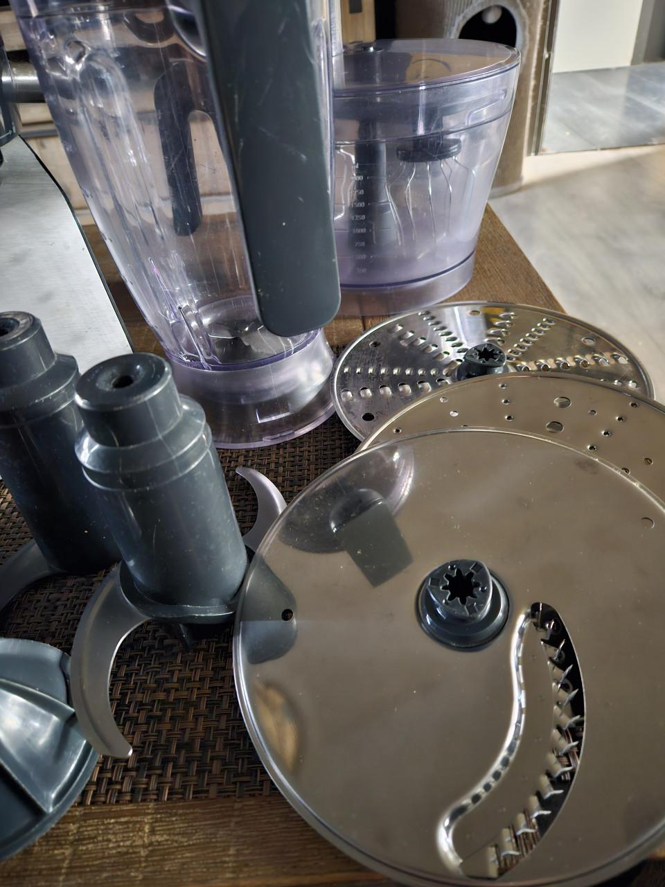 Zgan Philips Keukenmachine Aluminium Collection HR7775...