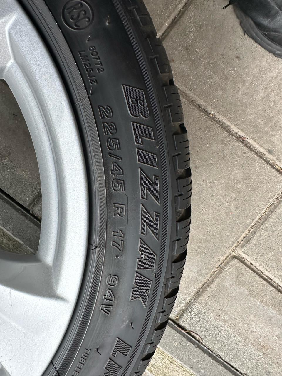 Set originele BMW winterbanden Z4