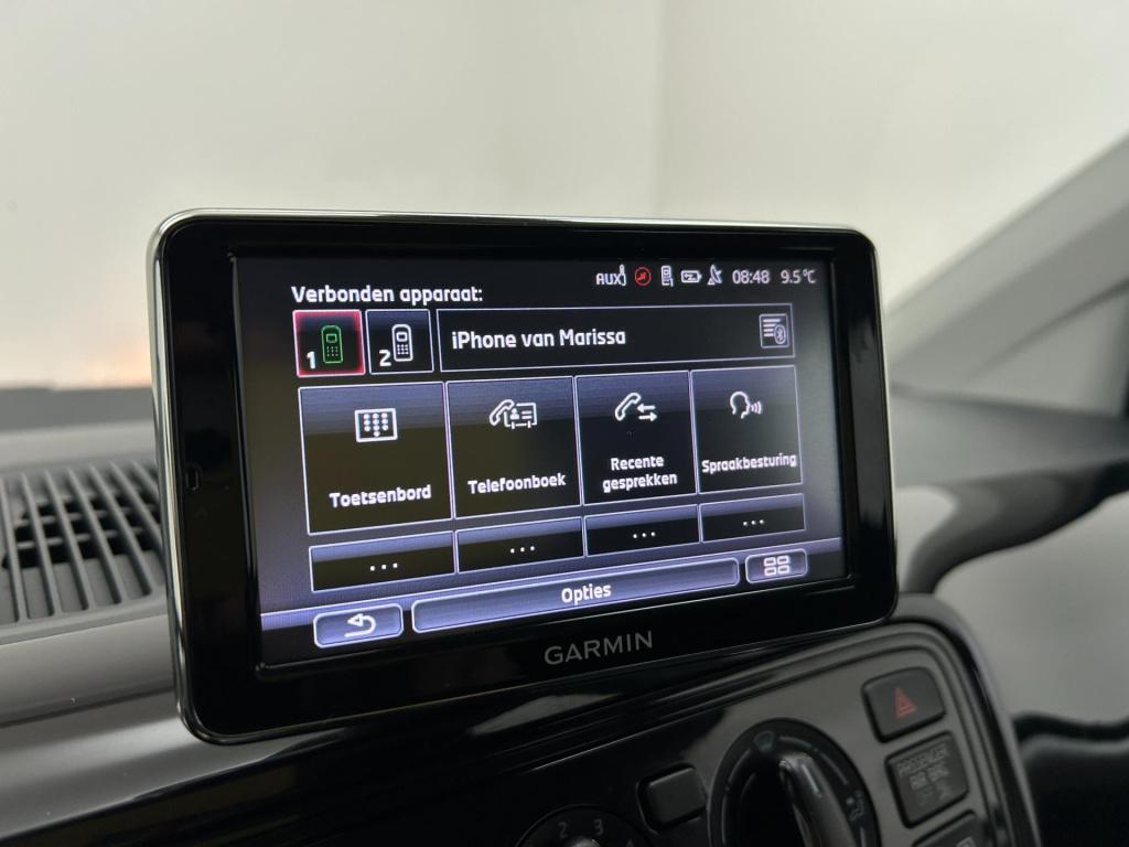 Volkswagen UP! occasion 1.0 move up! bluemotion | grijs | tweedehands volks