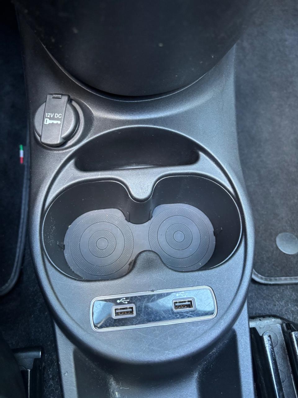 Fiat 500 C 1.0 hybrid dolcevita