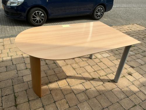 GRATIS Eettafel