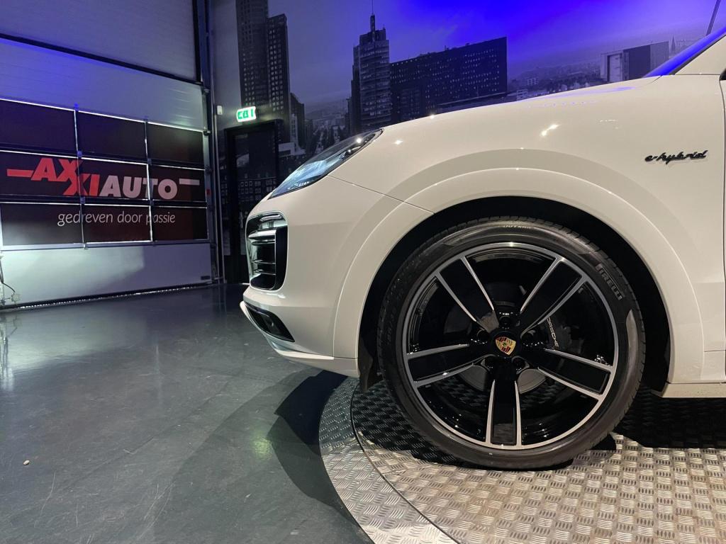 Porsche Cayenne 3.0 e-hybrid platinum edition*pdls*pasm*softclose*22inch*sp