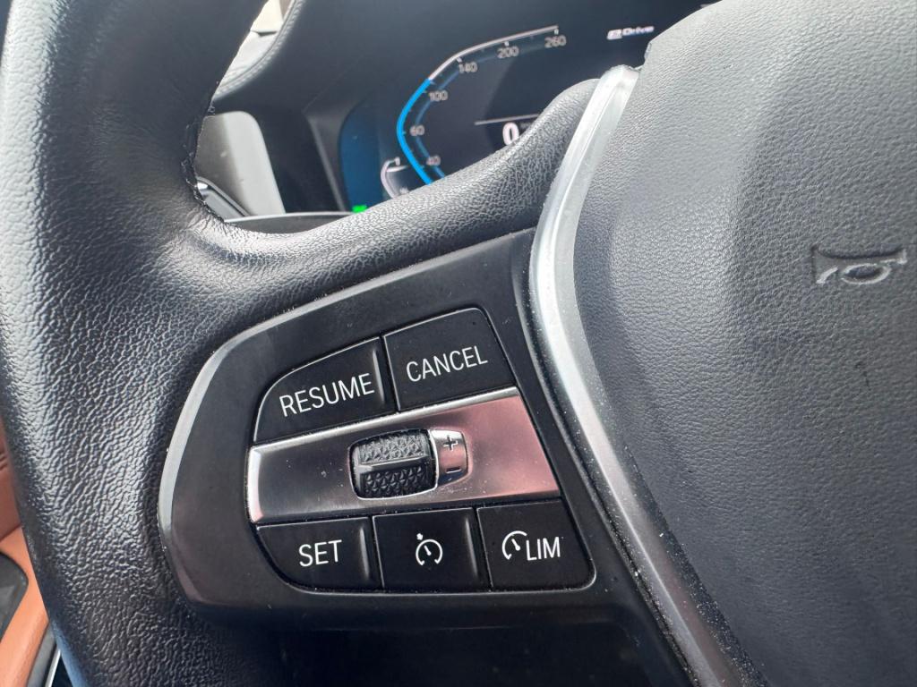 BMW 3-serie touring 330e high executive