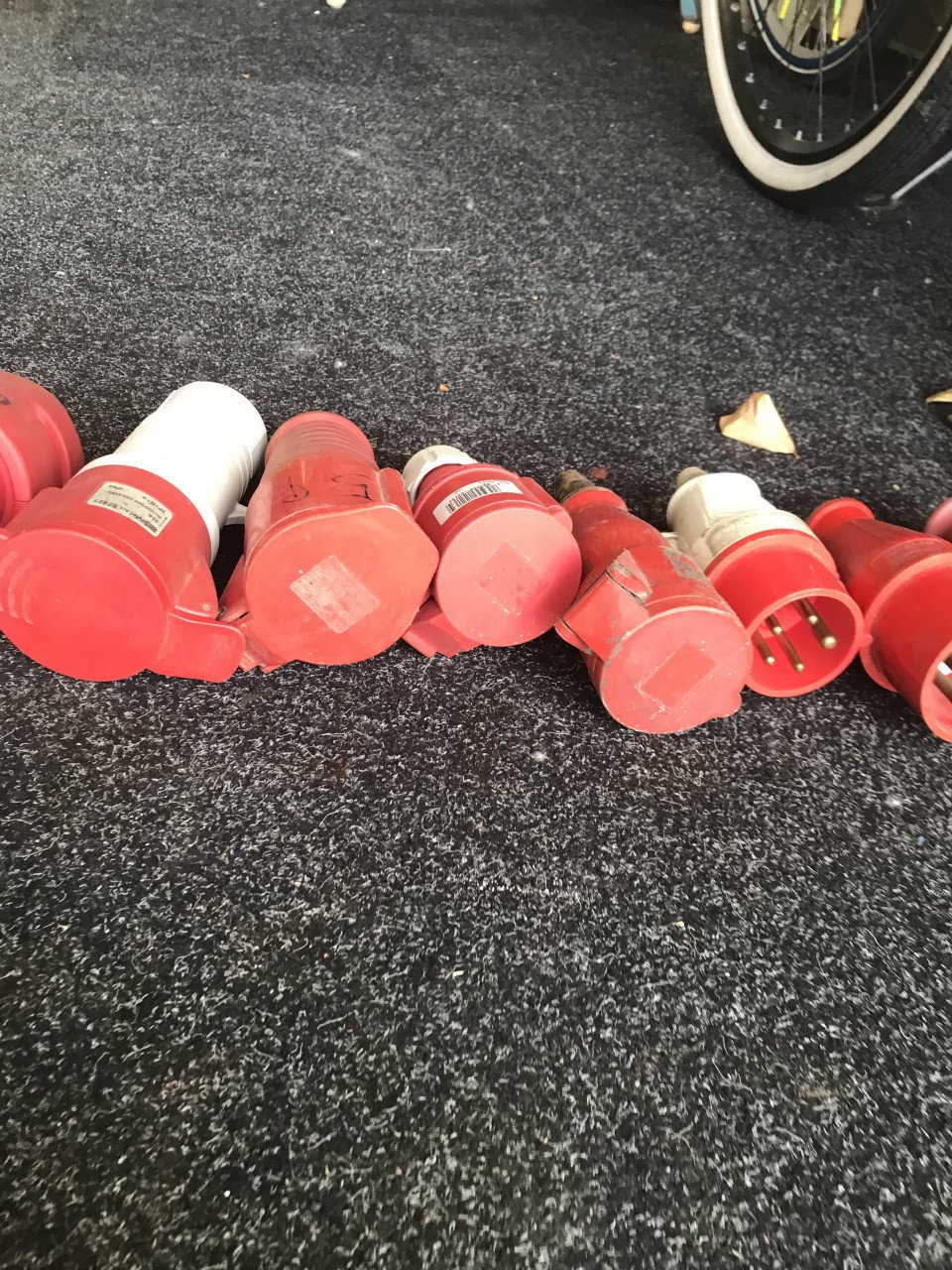 16 amp stekker 11 stuks
