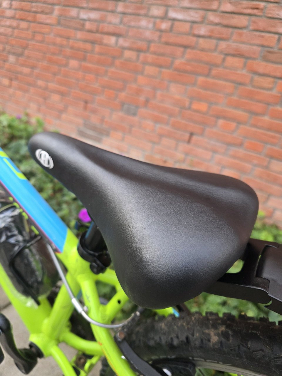 CUBE | RACE 240 | 24 INCH | FRAME 32 CM | 7 V | NETTE STAAT!