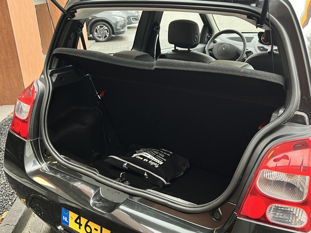 Renault Twingo 1.2-16v authentique