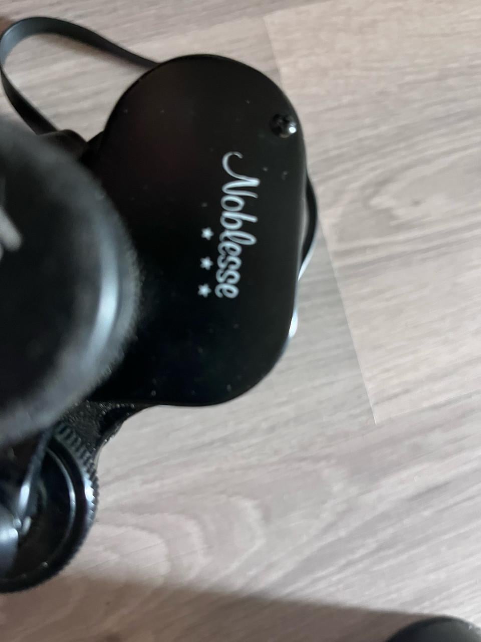 Noblesse 10x50 verrekijker met opbergtas
