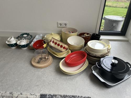 Verzameling serviesgoed jaren 50-60