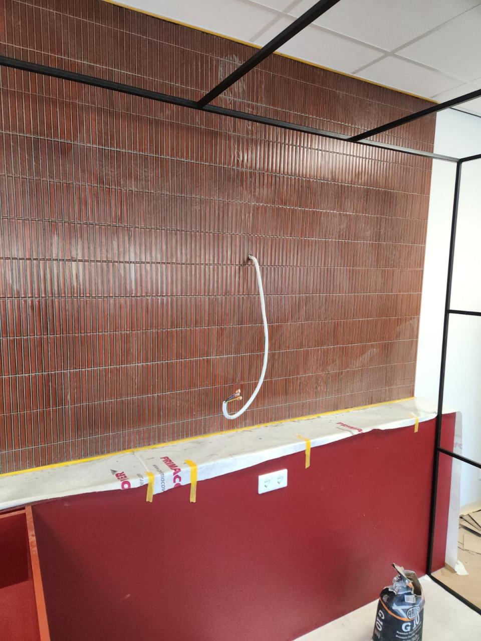 Tegelzetter nodig? Bel/app: 06 21937244 of Mail: jvbtegelzetter@gmail.com