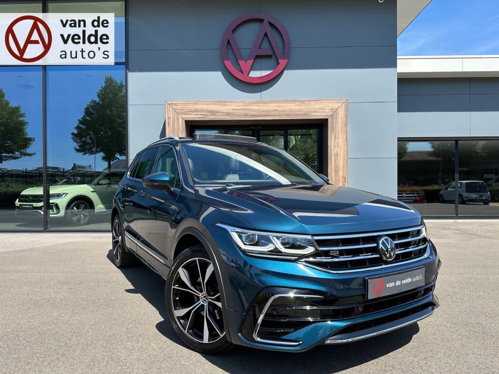 Volkswagen Tiguan 1.5 tsi 150pk dsg r-line | trekhaak | panoramadak | led |