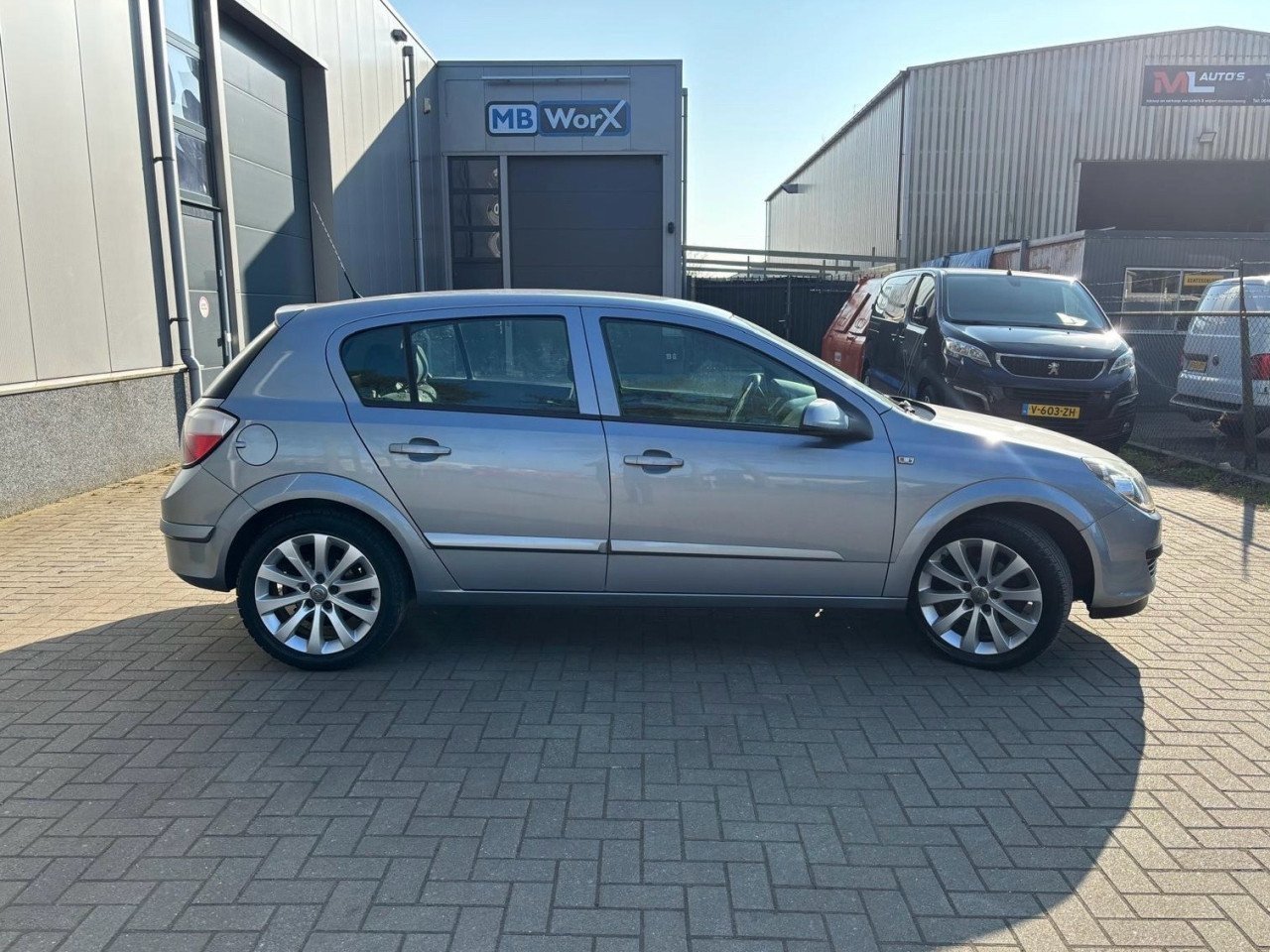 Opel Astra 1.6Edition Airco/Cruise