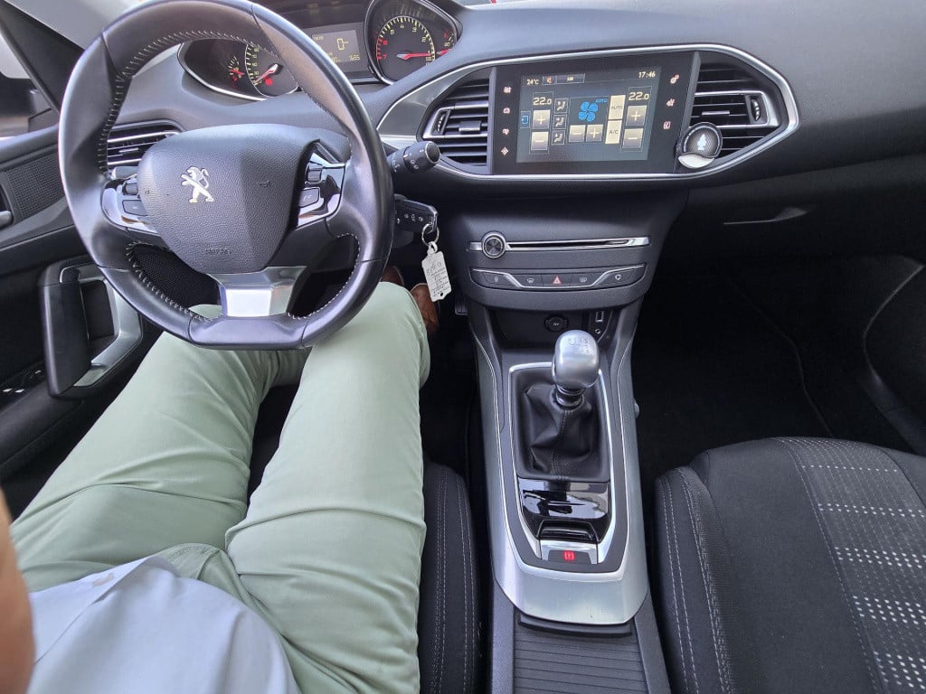 Peugeot 308 1.2 puretech allure