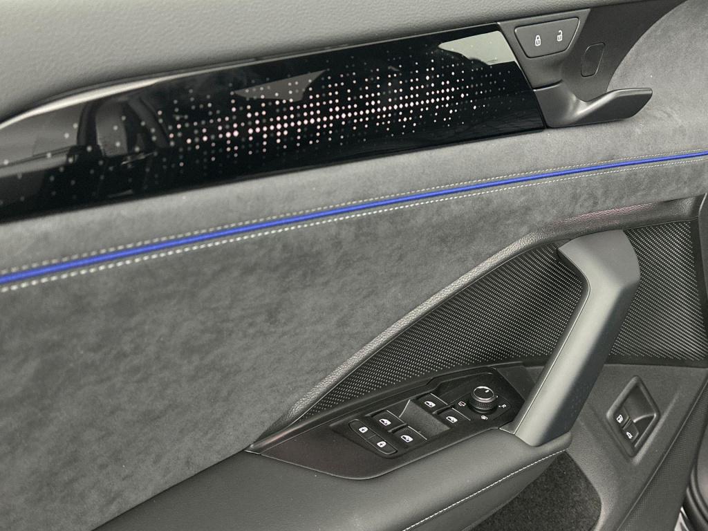Volkswagen Tayron 1.5 ehybrid r-line