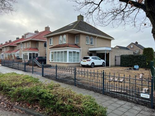 Sierhekwerk in vele soorten en maten, elke kleur is mogelijk.