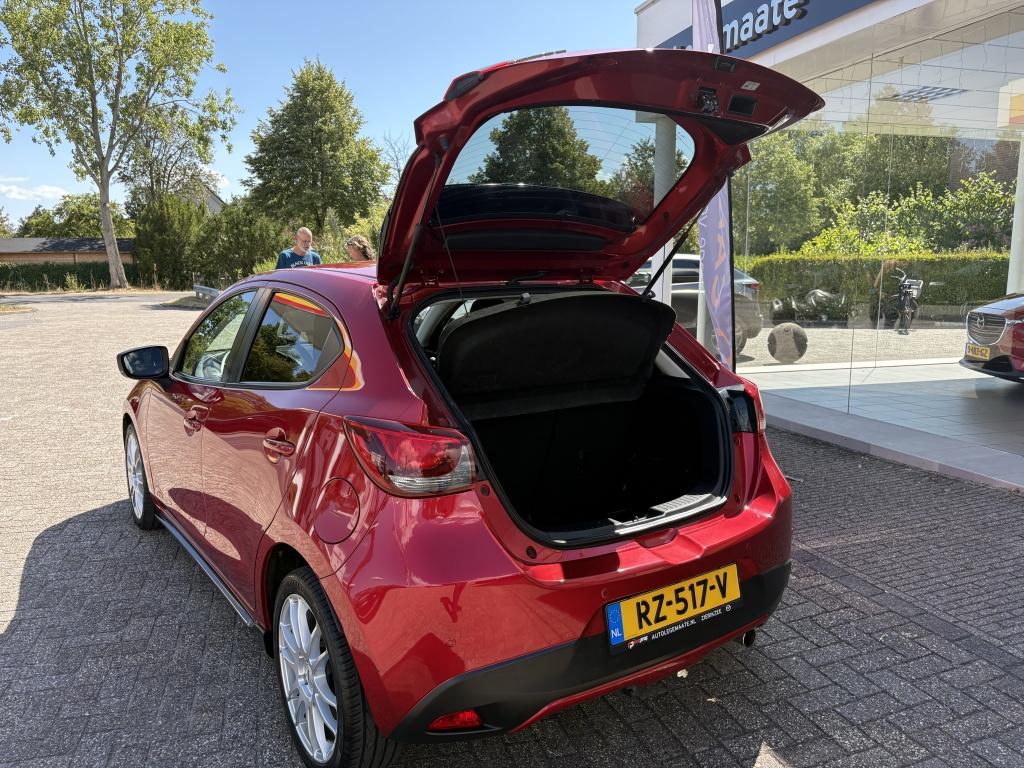 Mazda 2 1.5 skyactiv-g gt-luxury spoilerset trekhaak