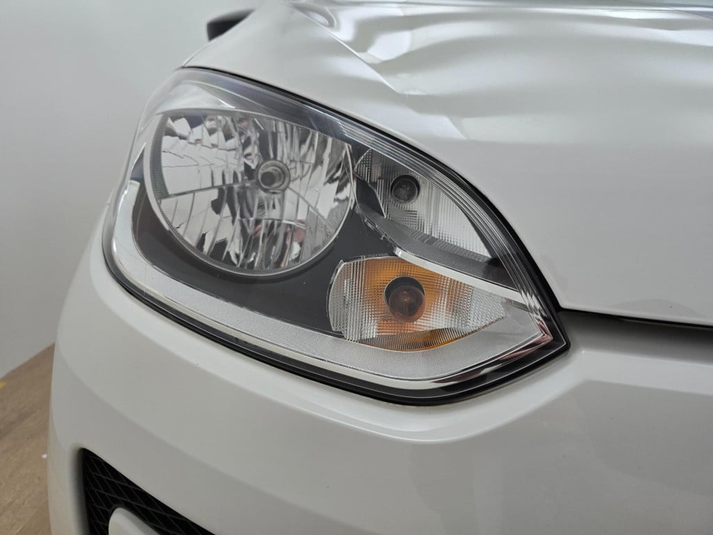 Volkswagen UP! occasion 1.0 bluemotion extra zuinig! | tweedehands volkswag