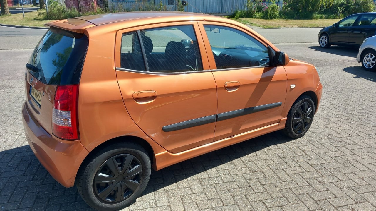 Kia PICANTO 1.0 M-Bition 5drs bj:2006 apk nieuw
