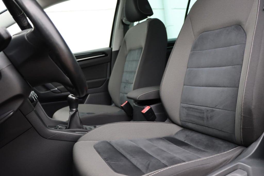 Volkswagen Golf Sportsvan 1.4 tsi highline dsg7 125pk
