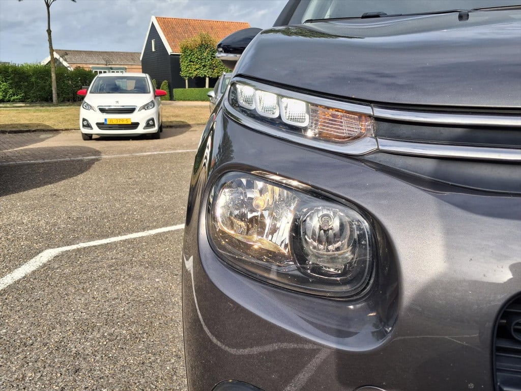 Citroen C3 1.2 puretech 82pk s&s feel navigatie | apple carplay & android a