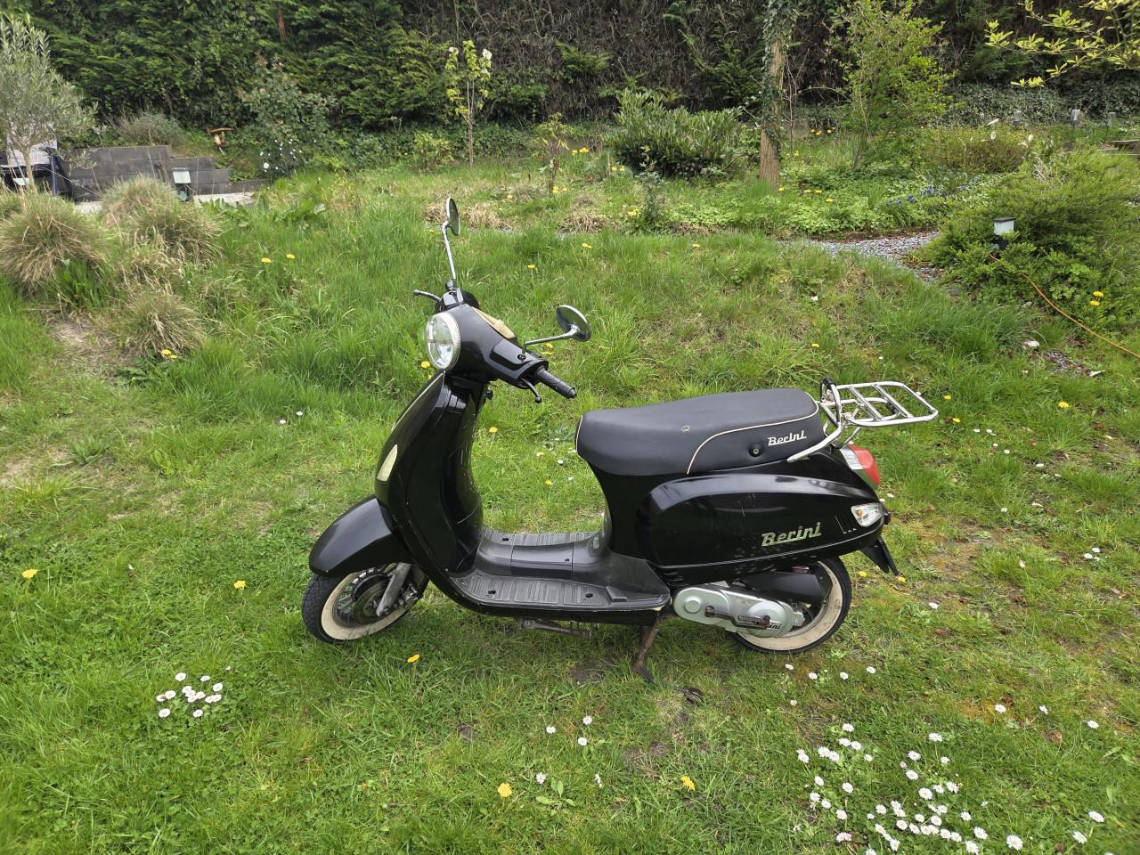 Te koop Berini snorscooter igs