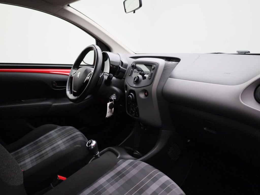 Peugeot 108 1.0 e-vti active | automaat | airco | elektrische ramen | mistl