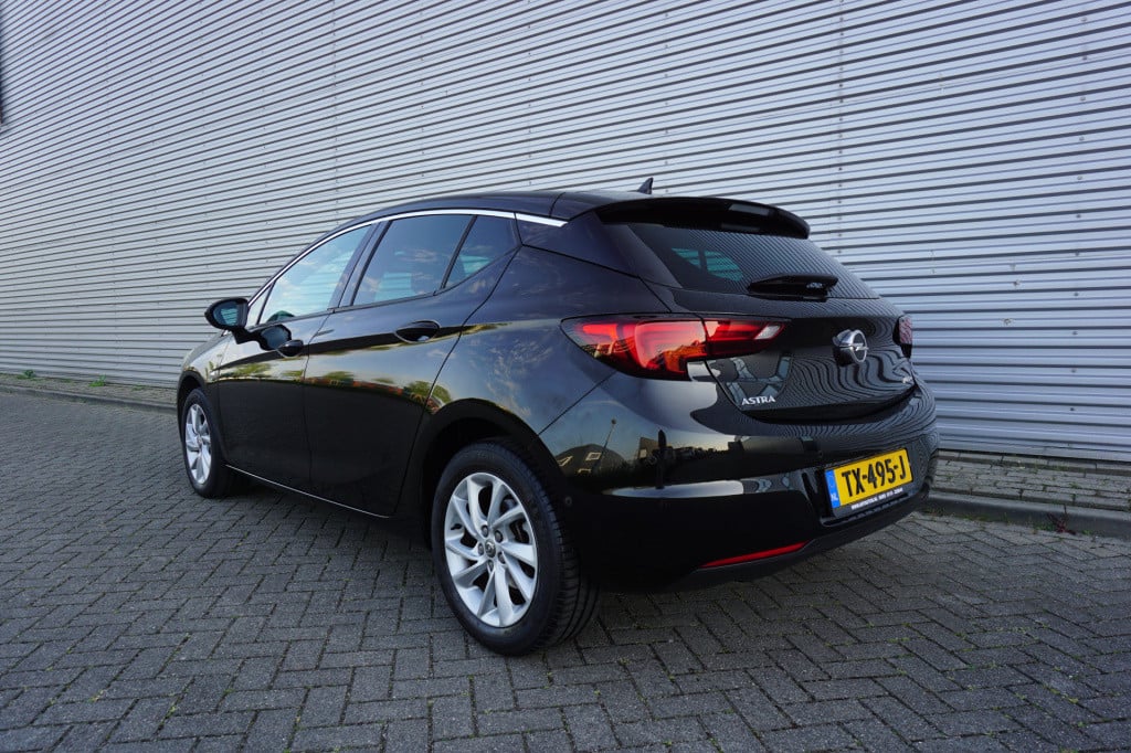 Opel Astra 1.4 innovation climate / navi / camera / parkeers. / cruise / na
