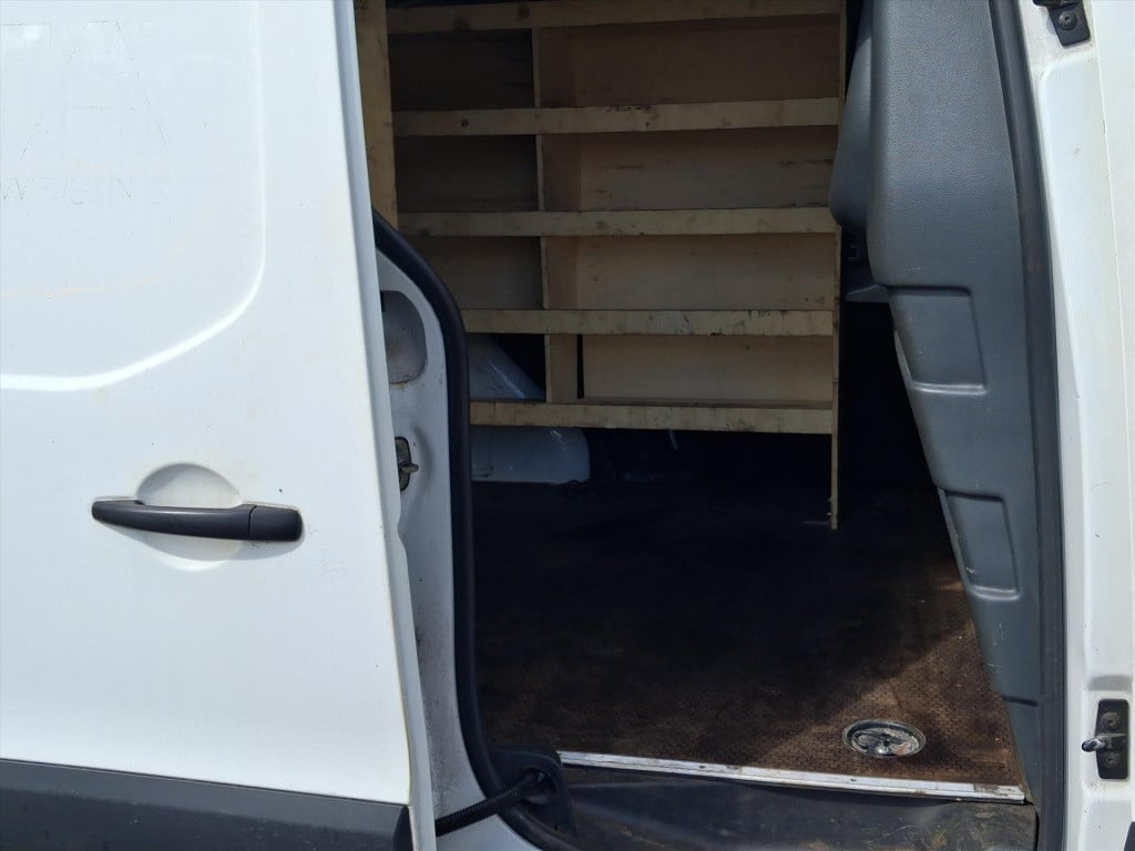 Peugeot Partner 1.5 bluehdi 100pk 650kg premium | airco, laadkasten, zijdeu
